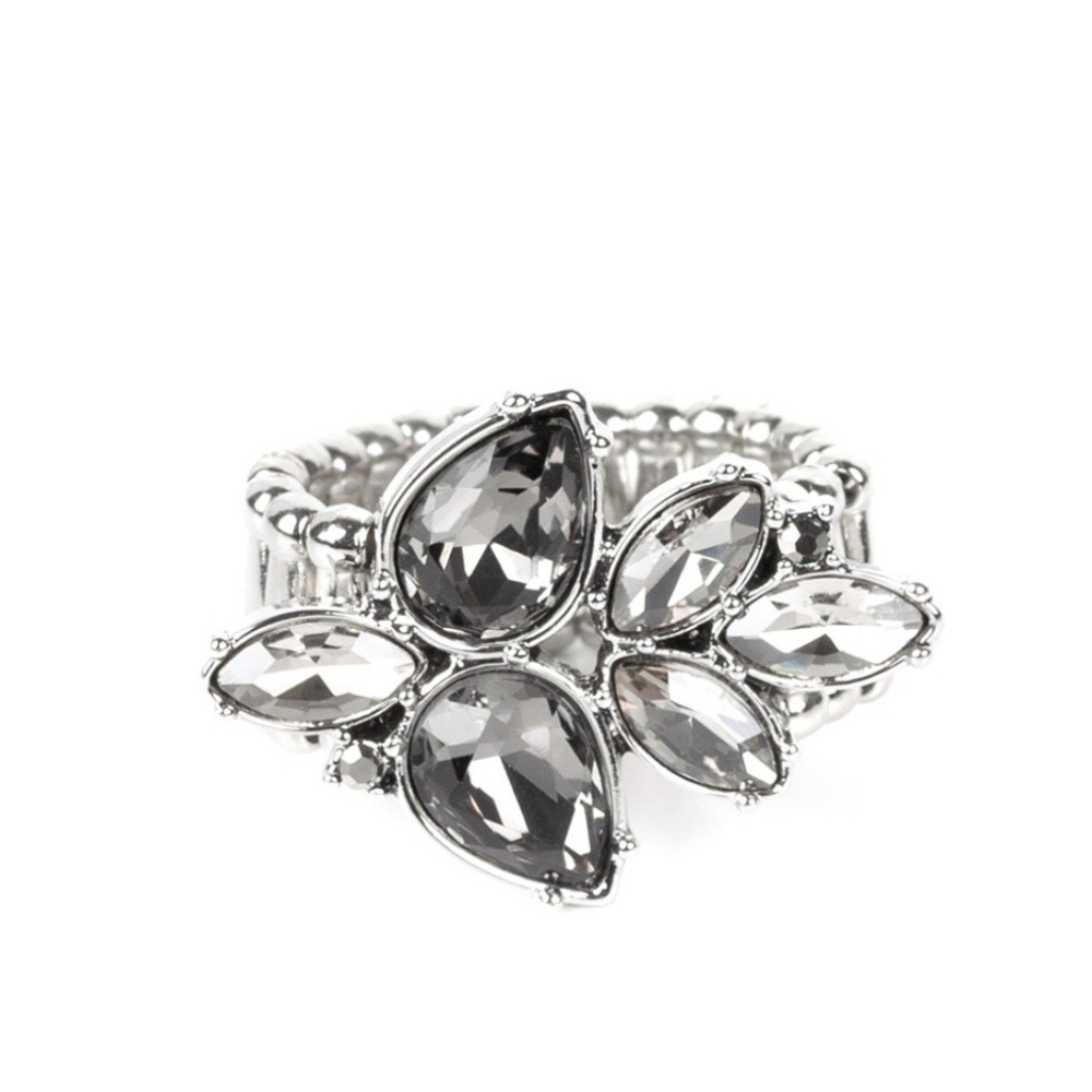 Paparazzi Silver Sparkle Ring Ice-Cold Couture Unique Smoky Rhinestones